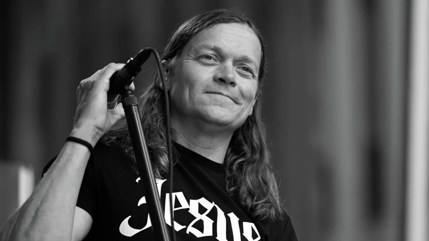 Скончался основатель и фронтмен 3 Doors Down Брэд Арнольд