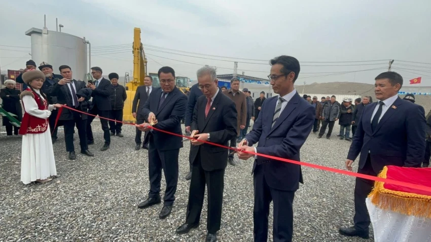 Япония передала Кыргызстану технику и оборудование на 700 млн йен