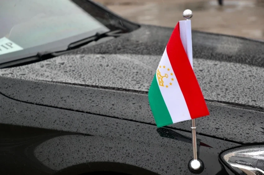 В Кыргызстан прибыл премьер-министр Таджикистана. Фото