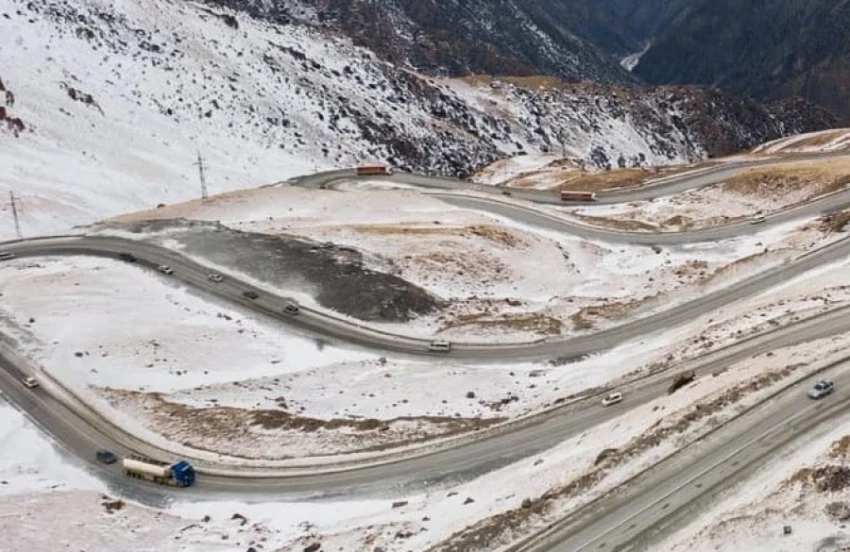 Проезд для большегрузов по Тоо-Ашуу разрешен