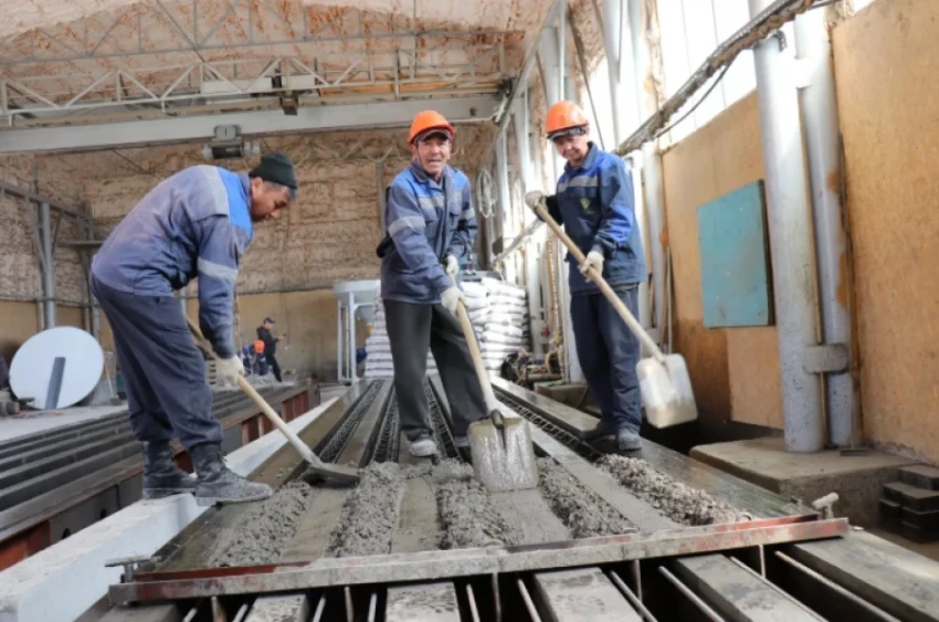 В Иссык-Кульской области в 2026 году заменят более двух тысяч аварийных электроопор