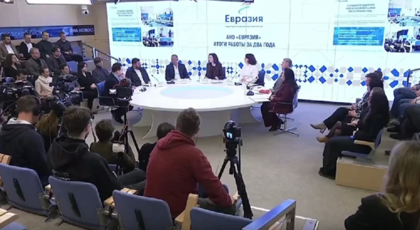 Как в СНГ выстраивается диалог через границы с помощью языка и истории