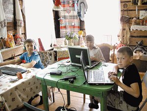 В глубинку, в глушь... Российскую деревню помогут возродить горожане?