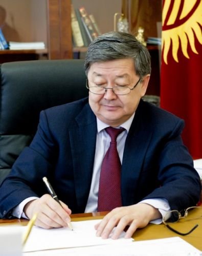 За нарушение законов должны отвечать все, начиная от рядовых граждан и заканчивая депутатами, министрами и премьер-министром