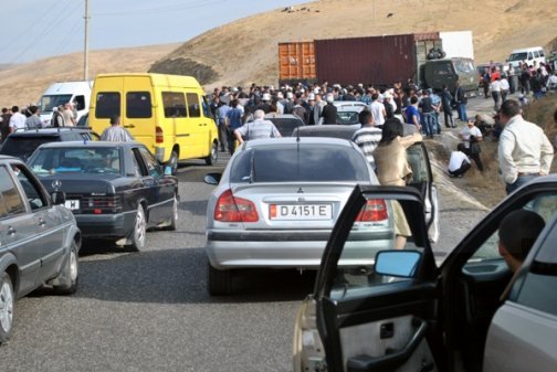 В результате ДТП в селе Кок-Жар зарегистрировано 8 пострадавших курсантов Академии МВД, трое из которых от полученных травм скончались на месте, - Минздрав