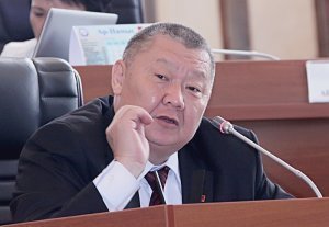 Таджикистан попросил допустить своих граждан на нефтескважину в Ляйлякском районе Баткенской области - Токон Мамытов