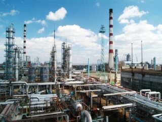 Запуск НПЗ «Джунда» запланирован на конец ноября», - сообщил советник президента компании Шатман Борбоев