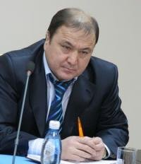 Преступления в Бишкеке резко возросли после того, как из России в Кыргызстан депортировали многих мигрантов - начальник ГУВД Бишкека Мелис Турганбаев.