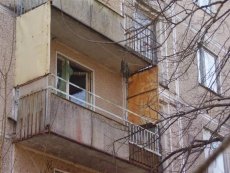 Четыре дня беспомощный пенсионер был заперт в своей квартире