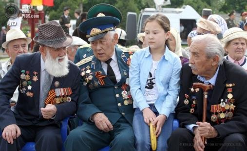 В честь празднования Дня Победы на пособия выделили 44,4 миллиона сомов