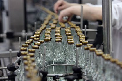 В России цену на водку снизят впервые в новейшей истории