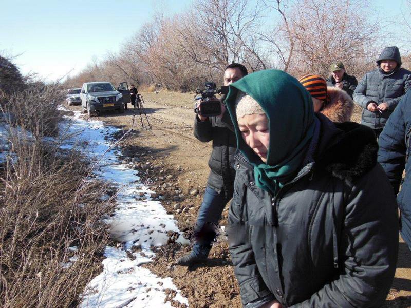 В Иссык-Кульской области женщина похитила двух детей, чтобы расплатится с долгами