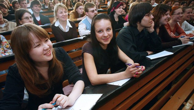 В российских вузах сегодня получают образование 1100 студентов из Кыргызстана