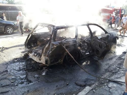 В дорожно-транспортном происшествии около Бишкека двое пассажиров заживо сгорели в машине