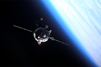 Транспортный корабль «Прогресс» начал неконтролируемый сход с орбиты