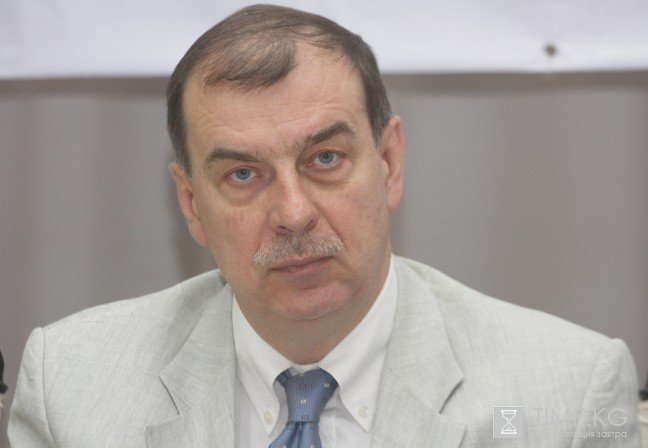 Андрея Крутько попросили обучить одного из своих сотрудников основам дипломатической этики