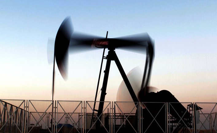 Если цены на нефть достигли дна, то, возможно, скоро они взлетят вверх (Bloomberg, США)