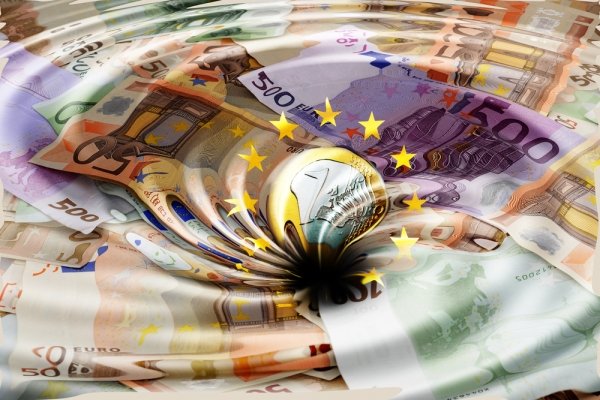 ЕС планирует ввести санкции против Испании