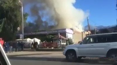В городе Чолпон-Ата произошел пожар в кафе «Сказки Востока»
