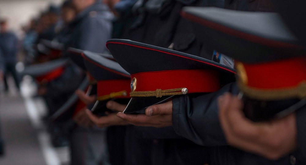 Милиция Кыргызстана сегодня отмечает свою 93-ю годовщину