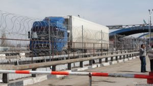 На пункте пропуске «Ак-Тилек» на границе с Казахстаном значительно сократилась очередь большегрузных фур